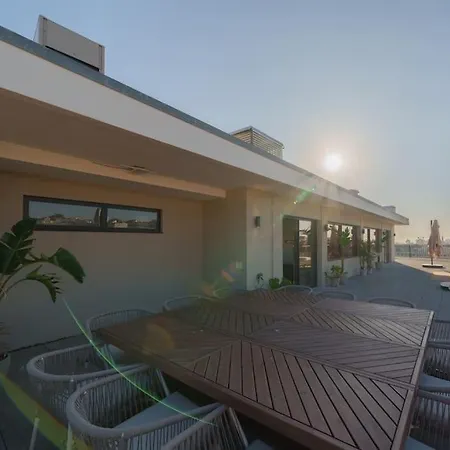 Sinta O Firmeza Coworking & Flat 4.4 *